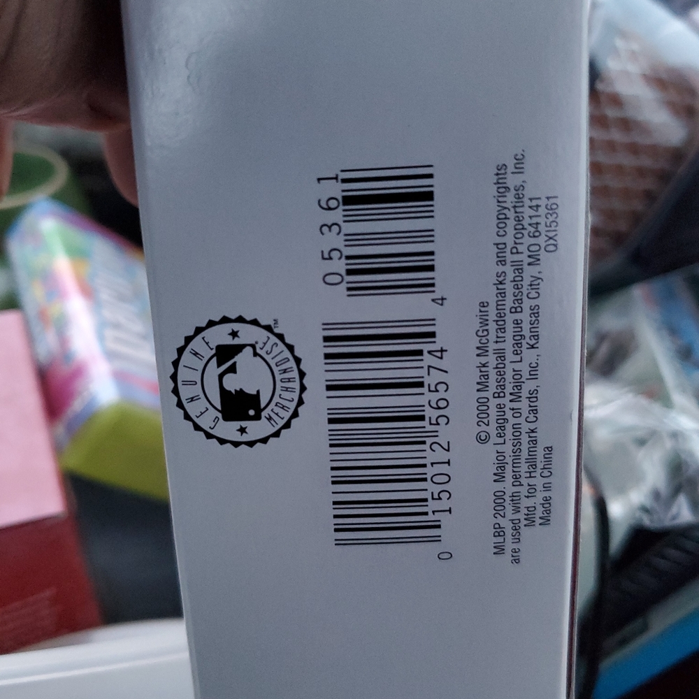 Hallmark keepsake - Picture 4 of 4